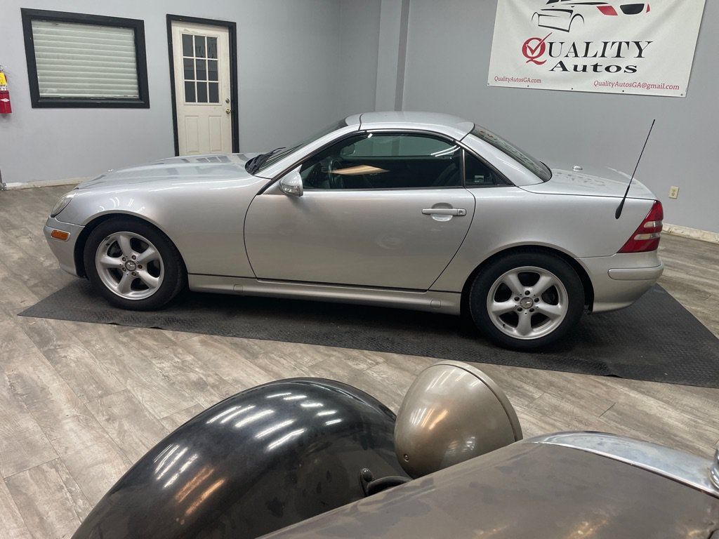 Used 2004 Mercedes-Benz SLK 320 image 15