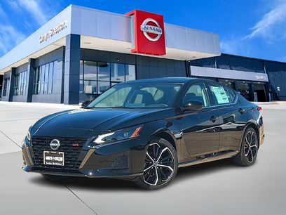 New 2025 Nissan Altima 2.5 SR w/ SR Premium Package