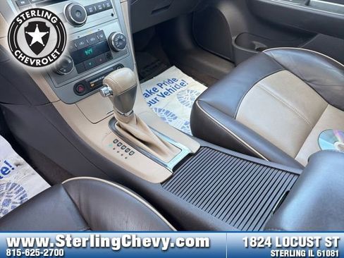 Used 2008 Chevrolet Malibu LTZ w/ Rear Power Package image 20