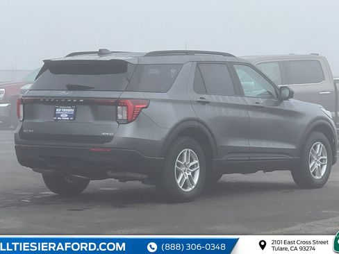 New 2026 Ford Explorer Active AWD/4WD image 7