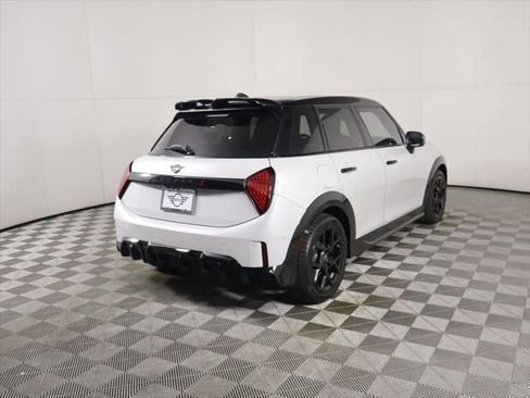 New 2026 MINI Cooper S image 4