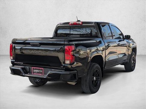 Used 2023 Chevrolet Colorado LT w/ LT Convenience Package II image 5