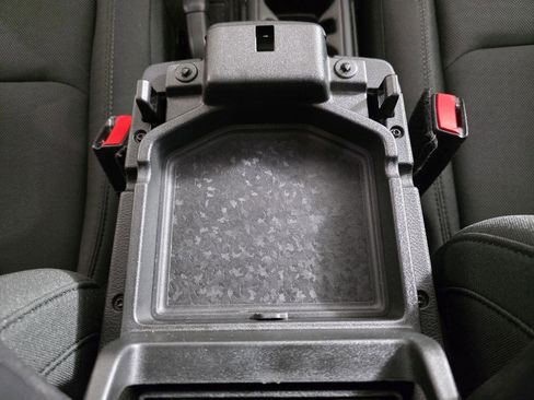 Used 2021 Jeep Wrangler Unlimited Sport image 34