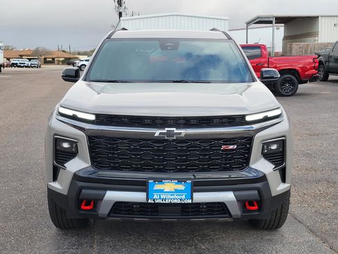 New 2026 Chevrolet Traverse Z71 image 8