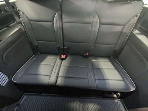 Used 2026 GMC Yukon XL Elevation w/ LPO, Elevation Black Package AWD/4WD image 24
