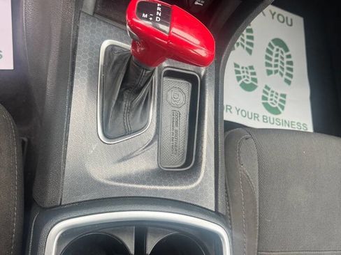 Used 2015 Dodge Charger SXT image 15