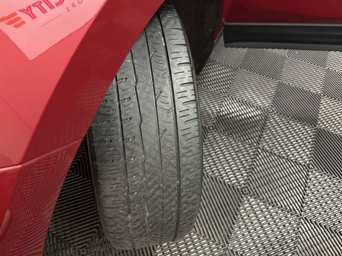 Used 2019 Chevrolet Equinox LT image 38