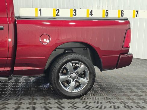 Used 2018 RAM 1500 Express w/ Express Value Package AWD/4WD image 21