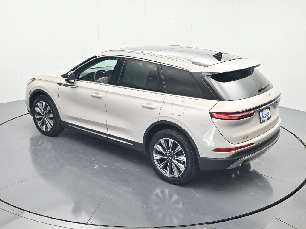 Used 2022 Lincoln Corsair Reserve w/ Equipment Group 201A FWD image 36