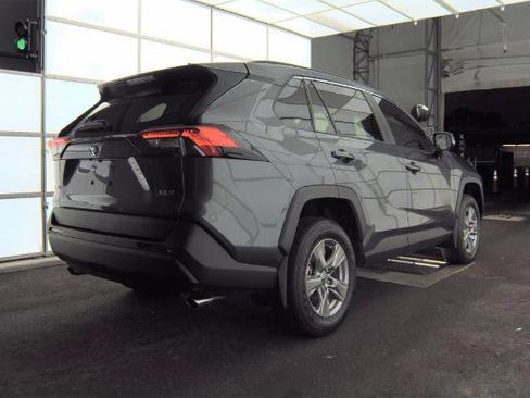 Used 2025 Toyota RAV4 XLE w/ Convenience Package FWD image 3