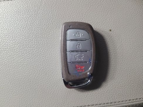 Used 2018 Hyundai Sonata Limited image 32