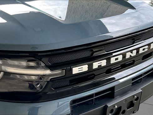 Used 2024 Ford Bronco Sport Outer Banks w/ Tech Package AWD/4WD image 30