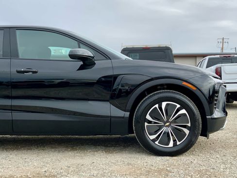 New 2026 Chevrolet Blazer EV LT image 10