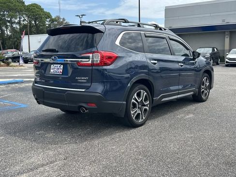 Used 2025 Subaru Ascent Touring w/ Popular Package #1 AWD/4WD image 4