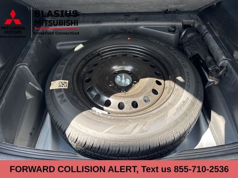 Used 2023 Jeep Grand Cherokee Limited w/ Trailer Tow Prep Group (B) image 13