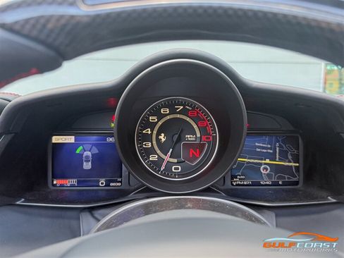 Used 2019 Ferrari 488 Spider RWD image 13