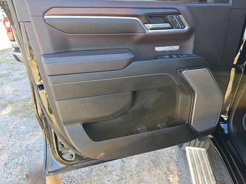 Used 2024 GMC Sierra 1500 Denali w/ Denali Reserve Package image 16