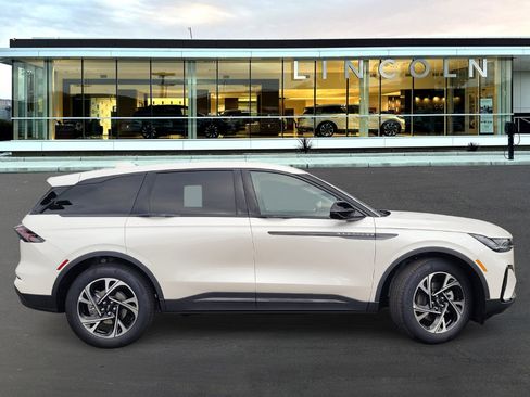 New 2026 Lincoln Nautilus Premier w/ Equipment Group 102A image 3