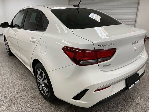 Used 2022 Kia Rio LX image 7