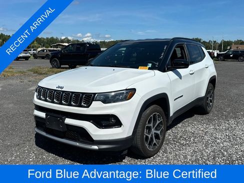 Used 2024 Jeep Compass Limited AWD/4WD image 1
