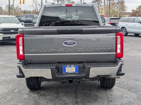 New 2026 Ford F250 XLT w/ FX4 Off-Road Package image 10