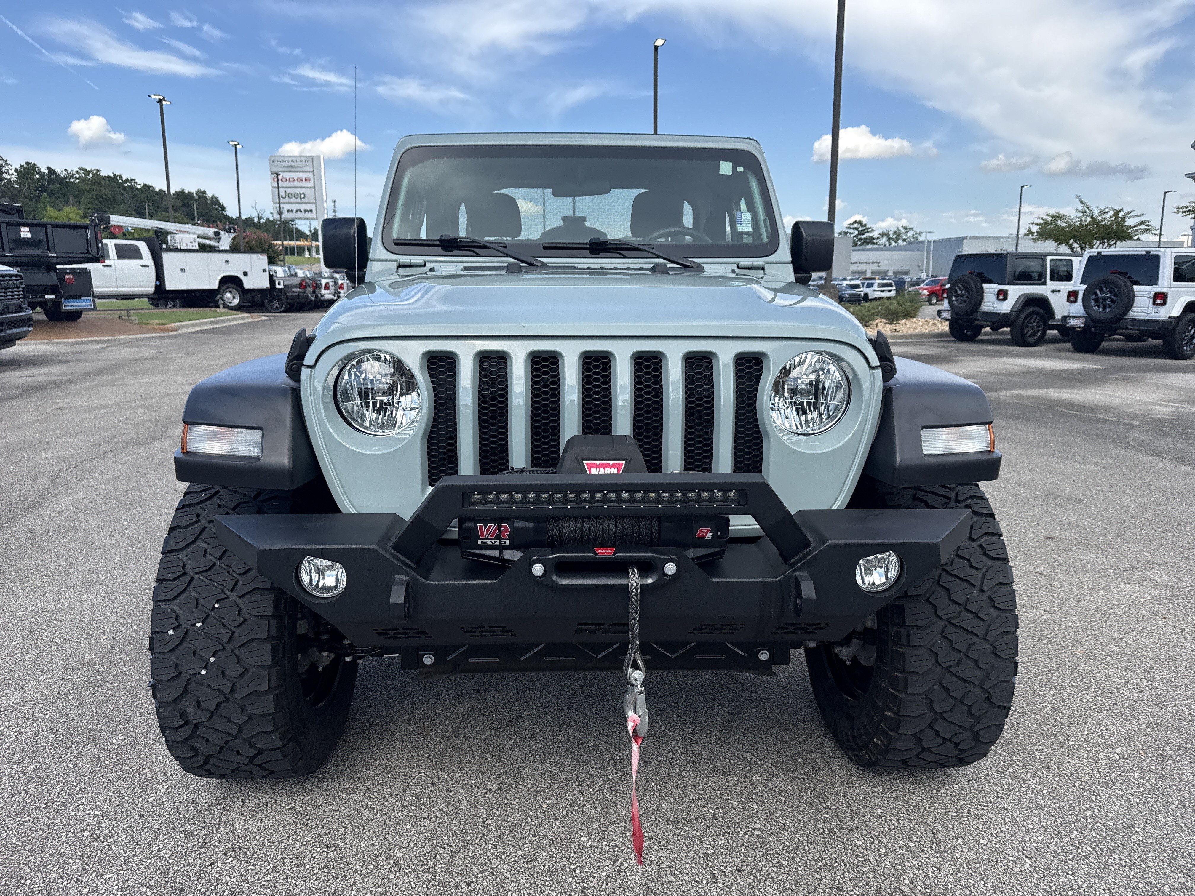 Used 2023 Jeep Wrangler Sport AWD/4WD image 2