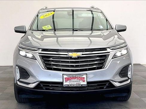 Used 2023 Chevrolet Equinox Premier AWD/4WD image 2