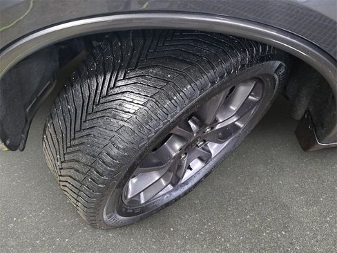 Used 2018 Dodge Durango R/T image 34