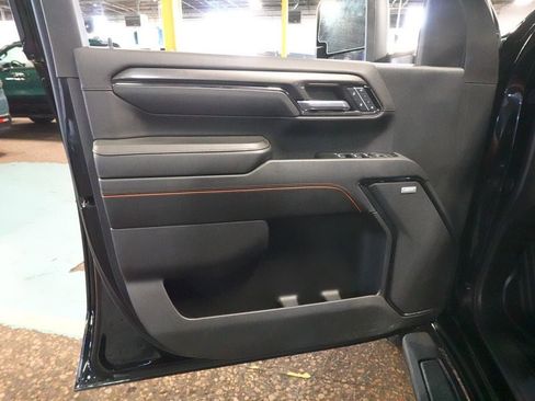 Used 2024 GMC Sierra 2500 AT4 w/ Technology Package AWD/4WD image 20