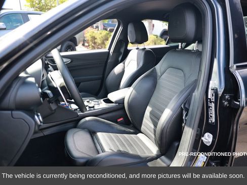 Used 2023 Alfa Romeo Giulia Quadrifoglio w/ Active Assist Plus Package image 10