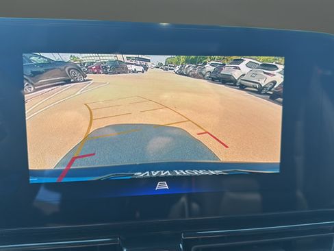 Used 2025 Chevrolet TrailBlazer RS w/ Convenience Package FWD image 14