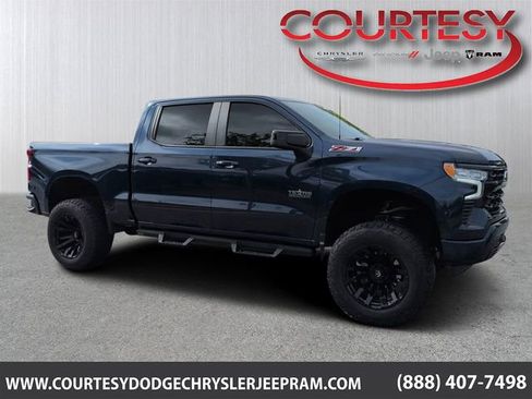 Used 2023 Chevrolet Silverado 1500 RST AWD/4WD image 1