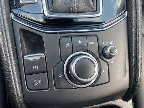 Used 2018 MAZDA CX-5 Touring w/ Preferred Equipment Package image 33