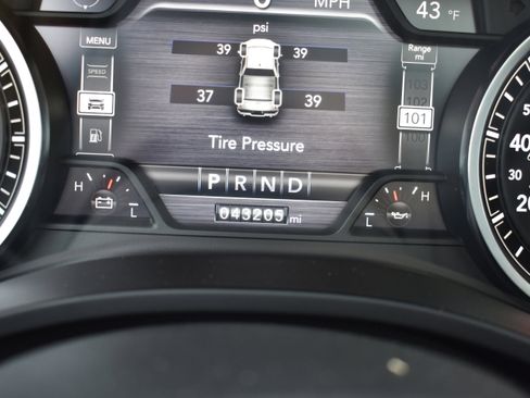 Used 2019 RAM 1500 Laramie image 34