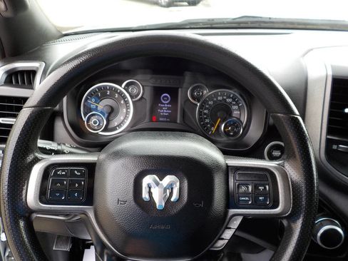 Used 2021 RAM 2500 Tradesman w/ Chrome Appearance Group image 17