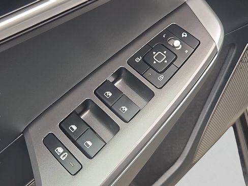 Certified 2023 Kia EV6 Wind w/ Wind Technology Package AWD/4WD image 28