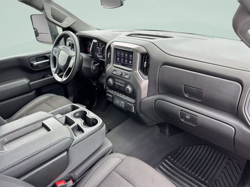 Used 2026 Chevrolet Silverado 2500 Custom w/ Custom Value Package AWD/4WD image 16