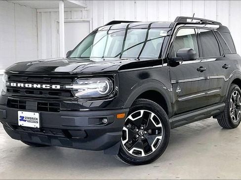 Used 2021 Ford Bronco Sport Outer Banks w/ Outer Banks Package AWD/4WD image 2