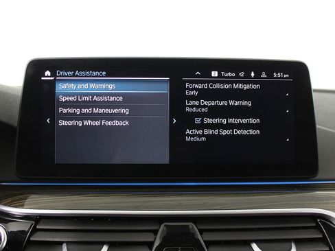 Used 2023 BMW 530e w/ M Sport Package image 13