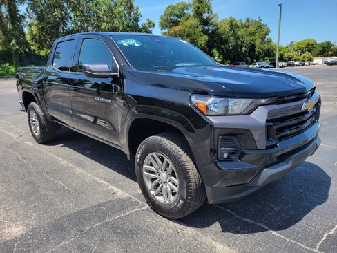 Certified 2024 Chevrolet Colorado LT w/ LT Convenience Package II RWD image 3