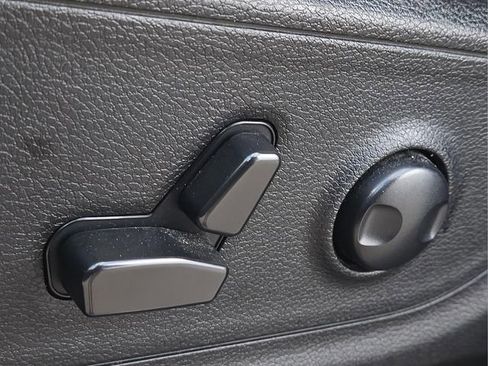 Used 2022 RAM 1500 Big Horn image 24