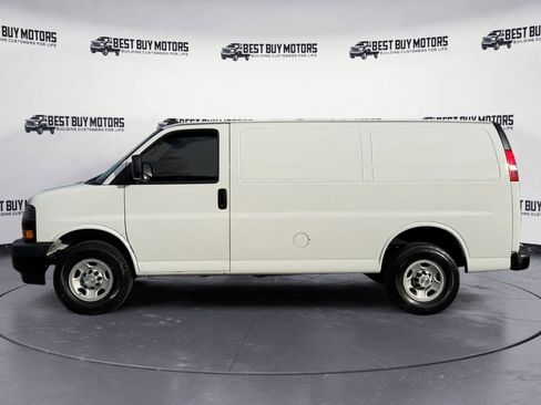 Used 2020 Chevrolet Express 2500 w/ Driver Convenience Package image 6