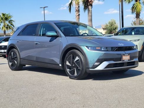 New 2026 Hyundai Ioniq 5 SE RWD image 32