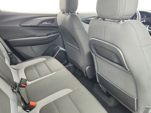 Used 2025 Chevrolet TrailBlazer LT image 36