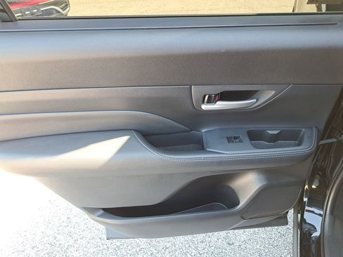 Used 2024 Toyota Grand Highlander Platinum image 8