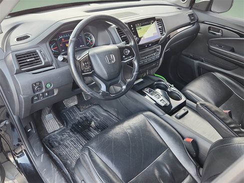 Used 2019 Honda Pilot Elite image 18
