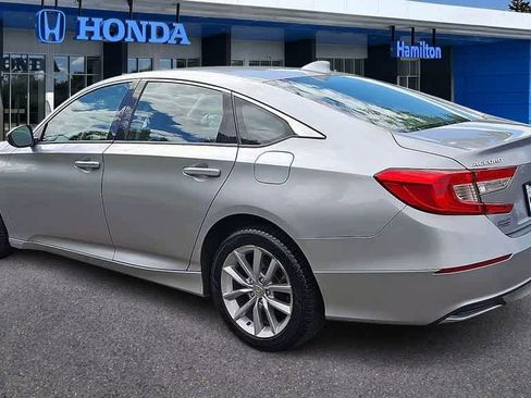 Used 2021 Honda Accord LX image 6