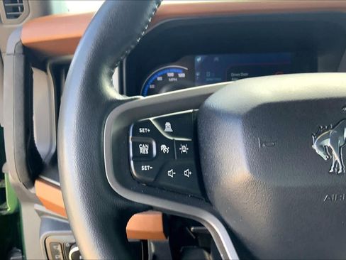 Used 2024 Ford Bronco Outer Banks AWD/4WD image 23
