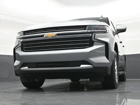 Used 2024 Chevrolet Tahoe LT RWD image 34