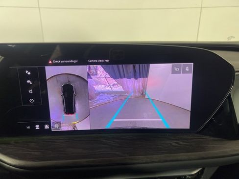 Used 2025 Audi Q5 Premium Plus w/ Premium Plus image 25